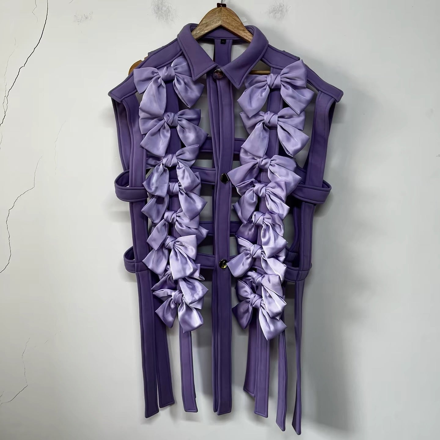 Bow Framework Vest